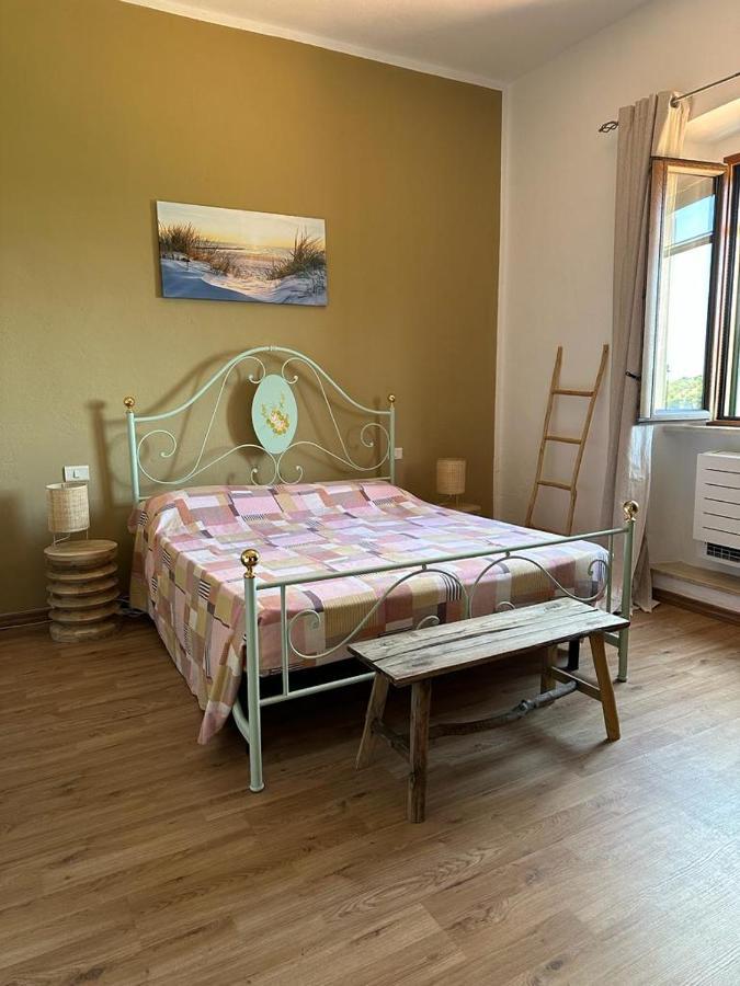 La Rondinella Guest house *